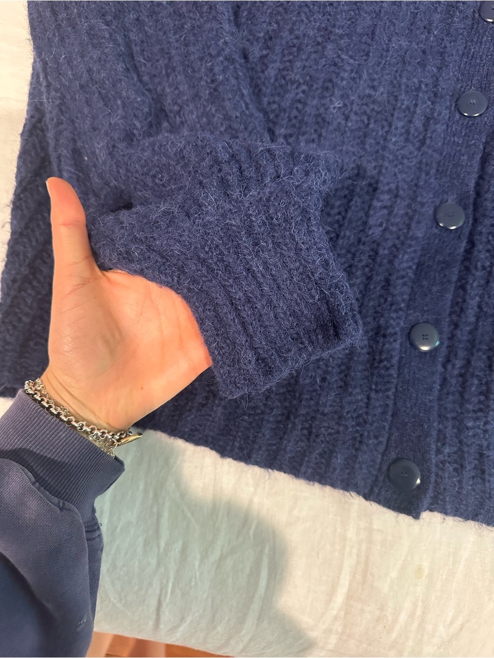 Sézane Emile Cardigan - Navy Blue - Picture 5 of 6